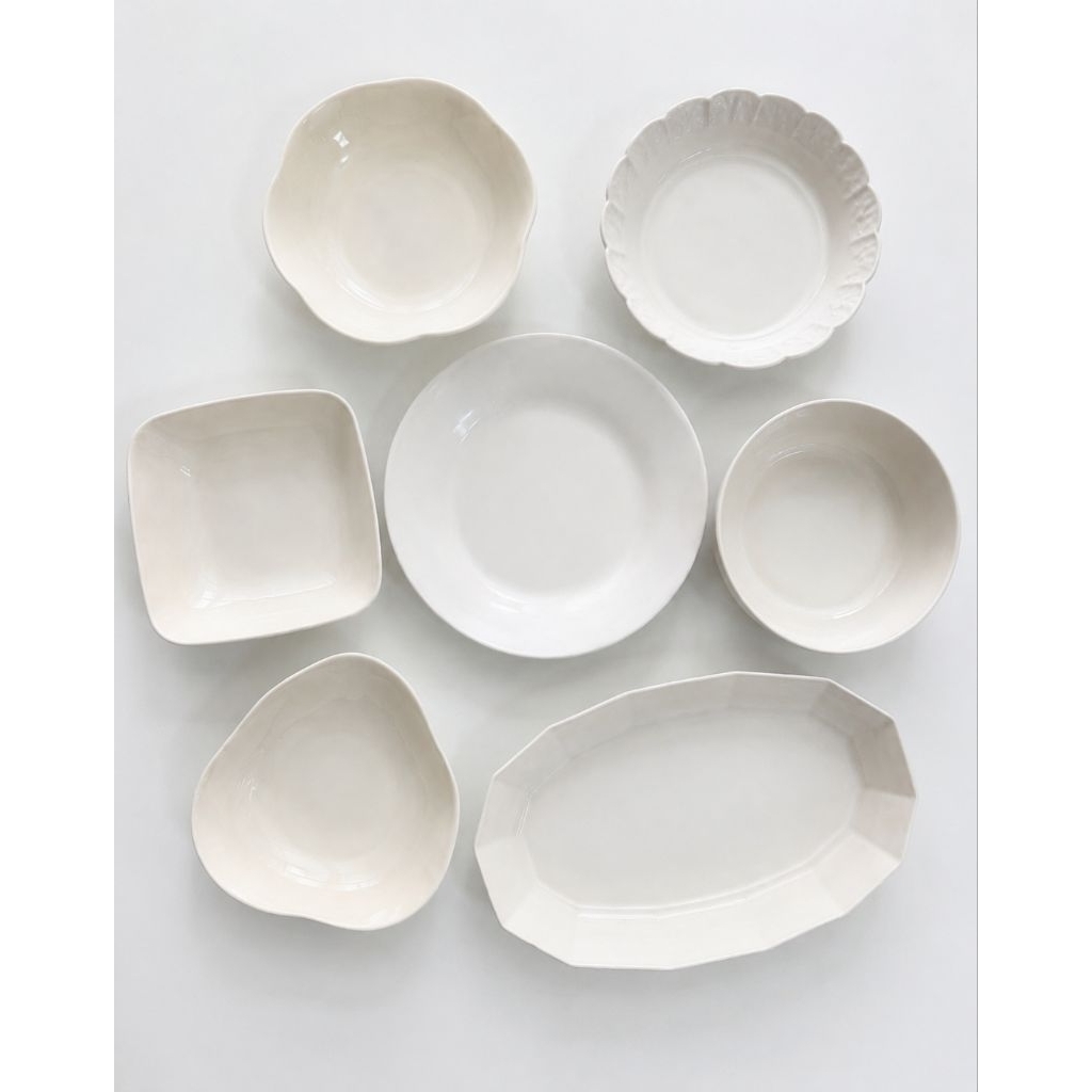 Piring keramik putih polos [satuan]