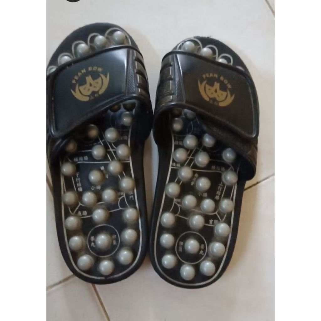 Preloved Sendal Reflexiology sendal pijat sendal akupuntur