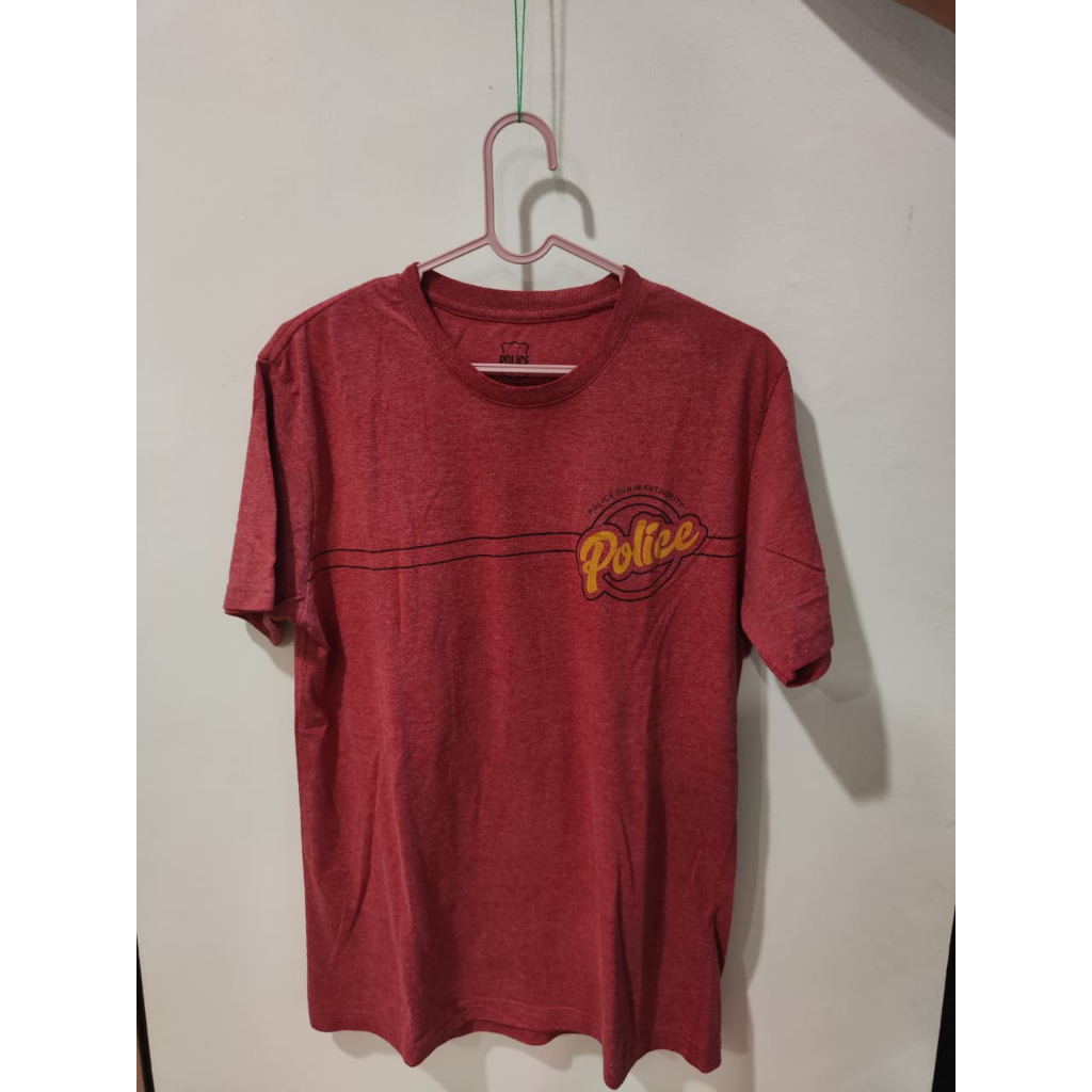 kaos preloved police denim merah M