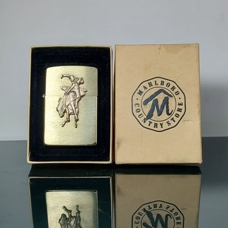 ZIPPO MARLBORO BRONCO COUNTRY STORE USA MARKET OFFICIAL LICENSED PRODUCT TAHUN 1994