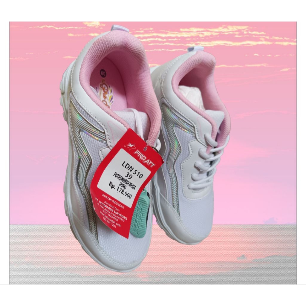 SEPATU WANITA PRO ATT