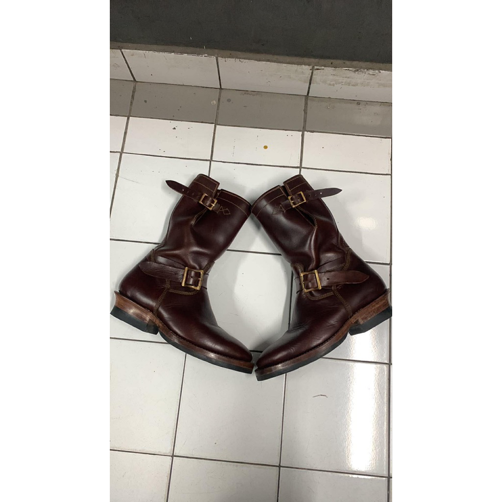 Engineer Boots Prof Barnet