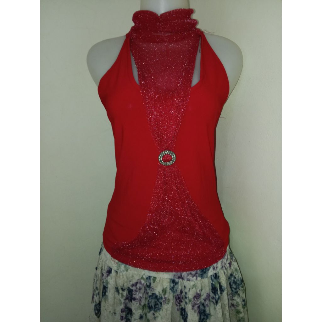 tanktop merah tali silang