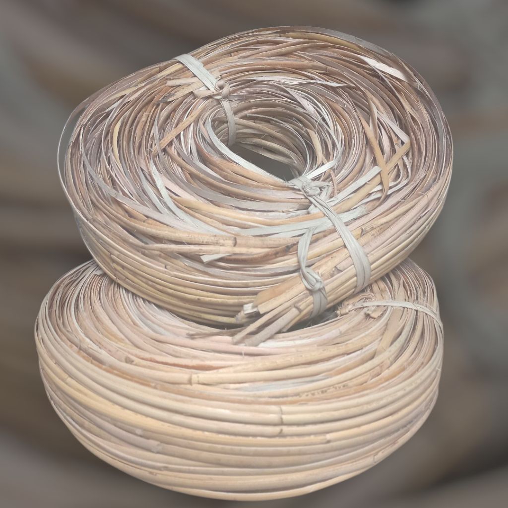 KULIT ROTAN/ TALI ROTAN 4-5MM  LENTUR NATURAL BAHAN ANYAMAN (PER KG)