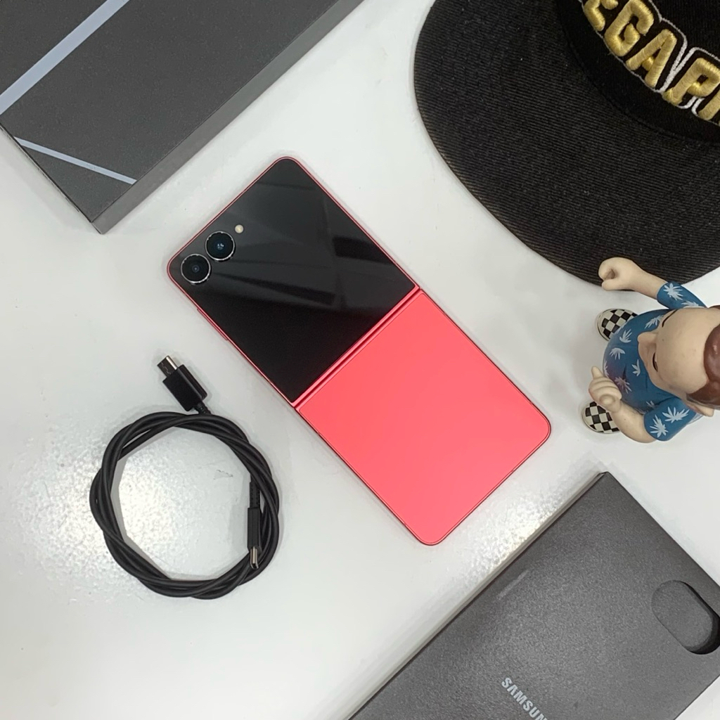 SECOND SAMSUNG Z FLIP 7 256 GB CORALRED GARANSI AKTIF