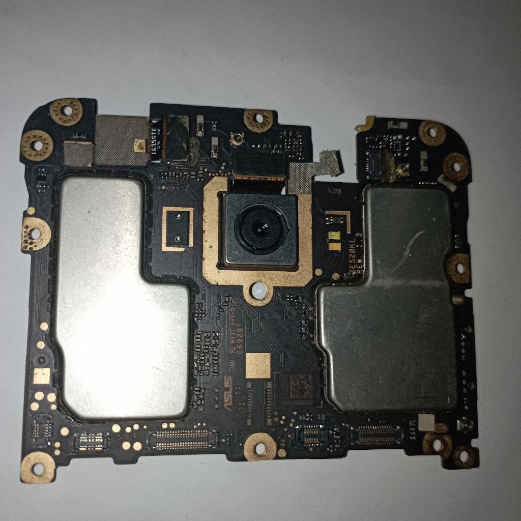 Mesin Zenfone 3 (ZE520KL) Ram 3,32 MINUS.