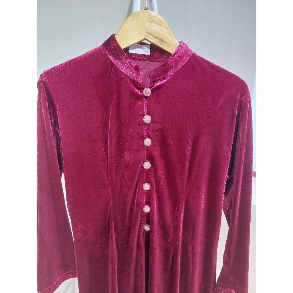 Kebaya Bludru preloved