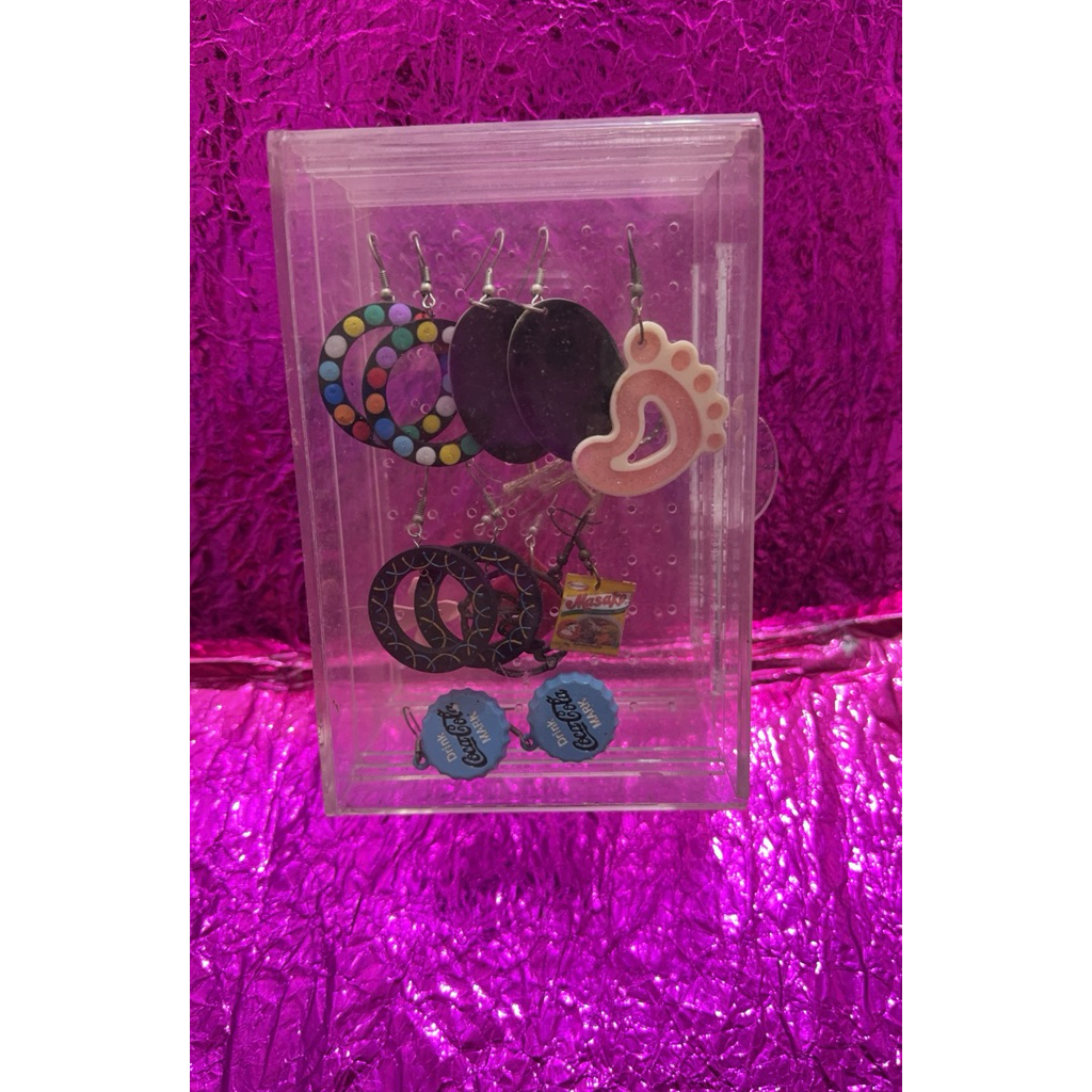 preloved rak anting akrilik