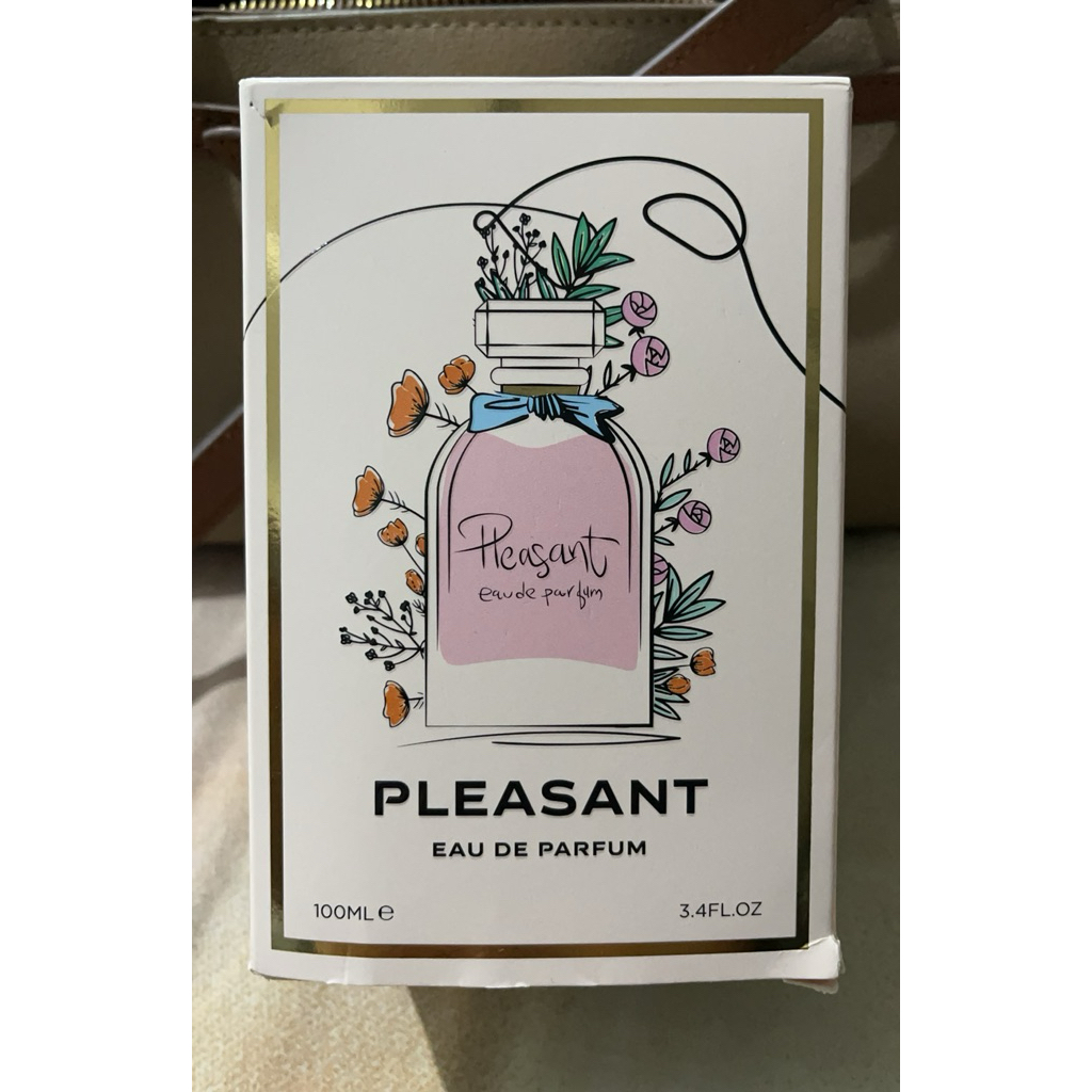Fragrance World - Pleasant (Preloved)