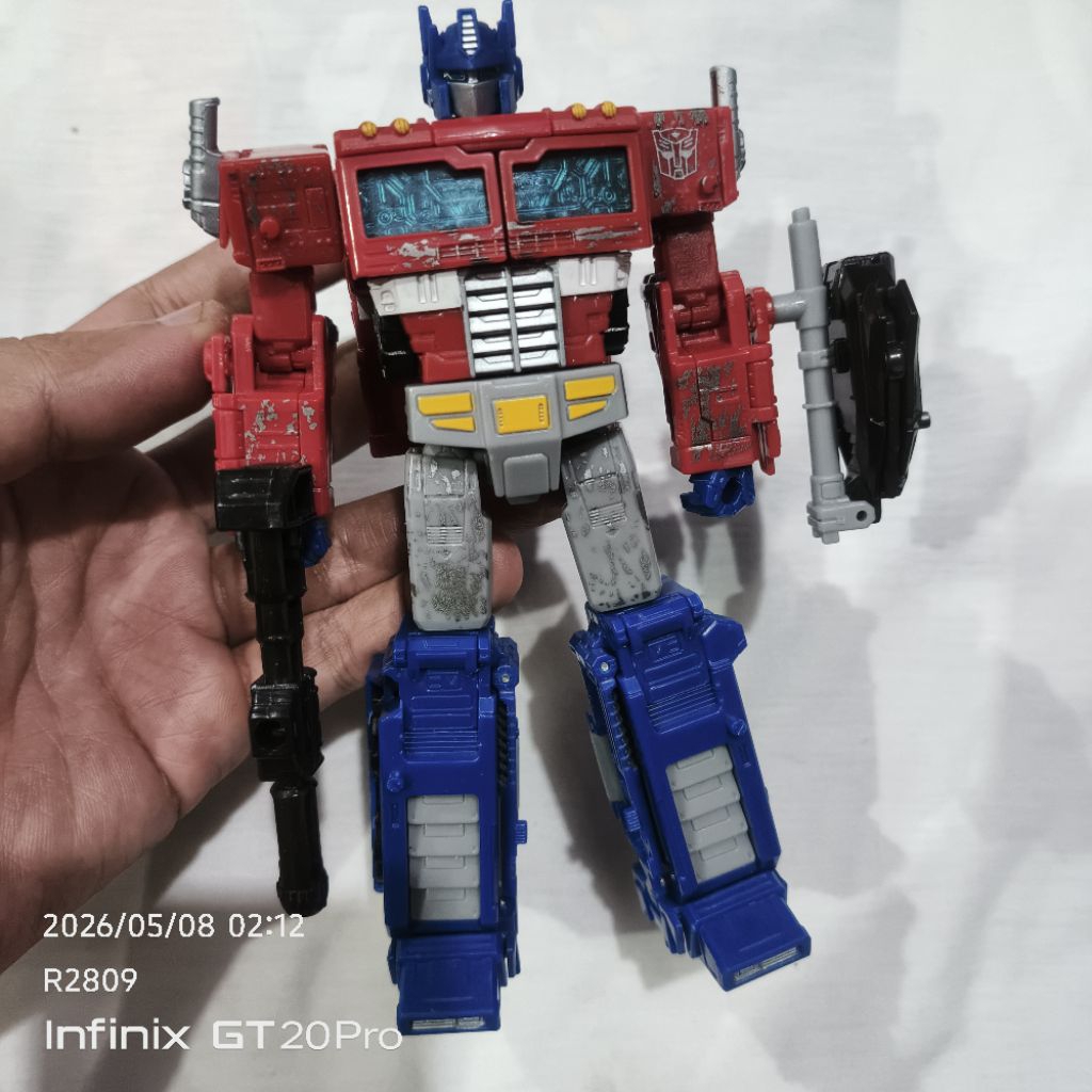 TRANSFORMERS SIEGE WAR FOR CYBERTRON OPTIMUS PRIME WFC-S11 Hasbro Tomy