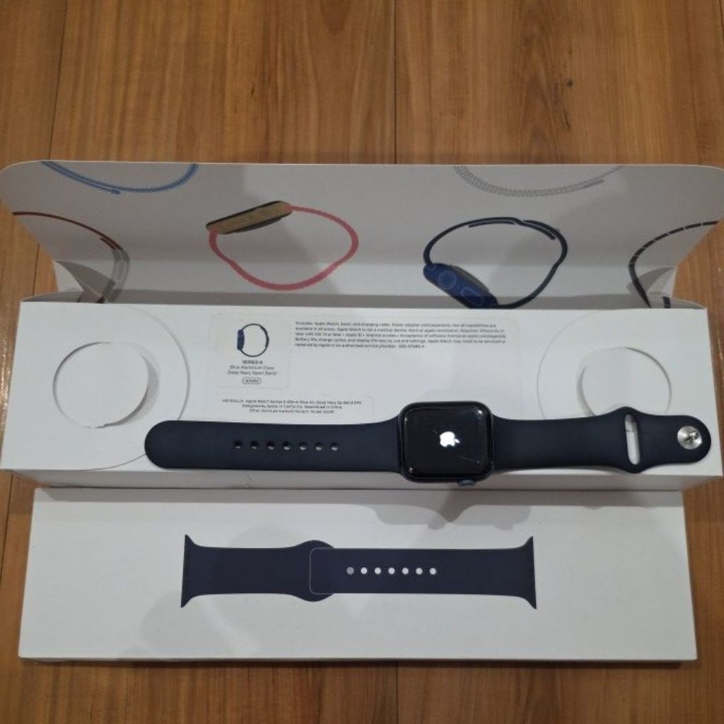 APPLE WATCH SERIES 6 40MM (DEEP NAVY) - SECOND