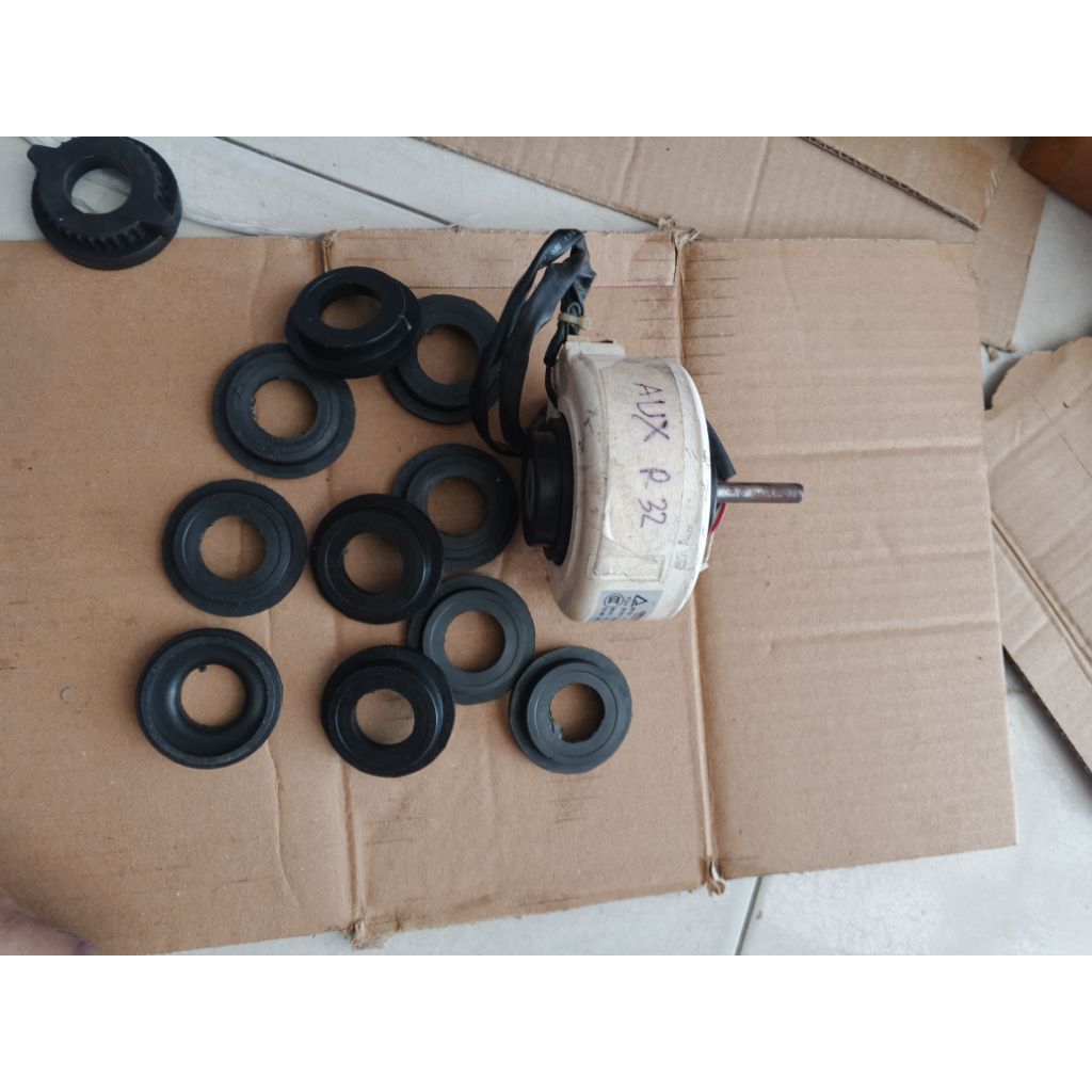 mounting fan indoor AC AUX