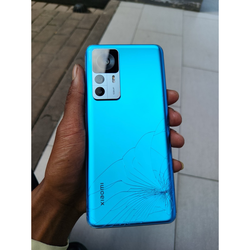 Xiaomi 12T minus 8/256 minus lcd backdor