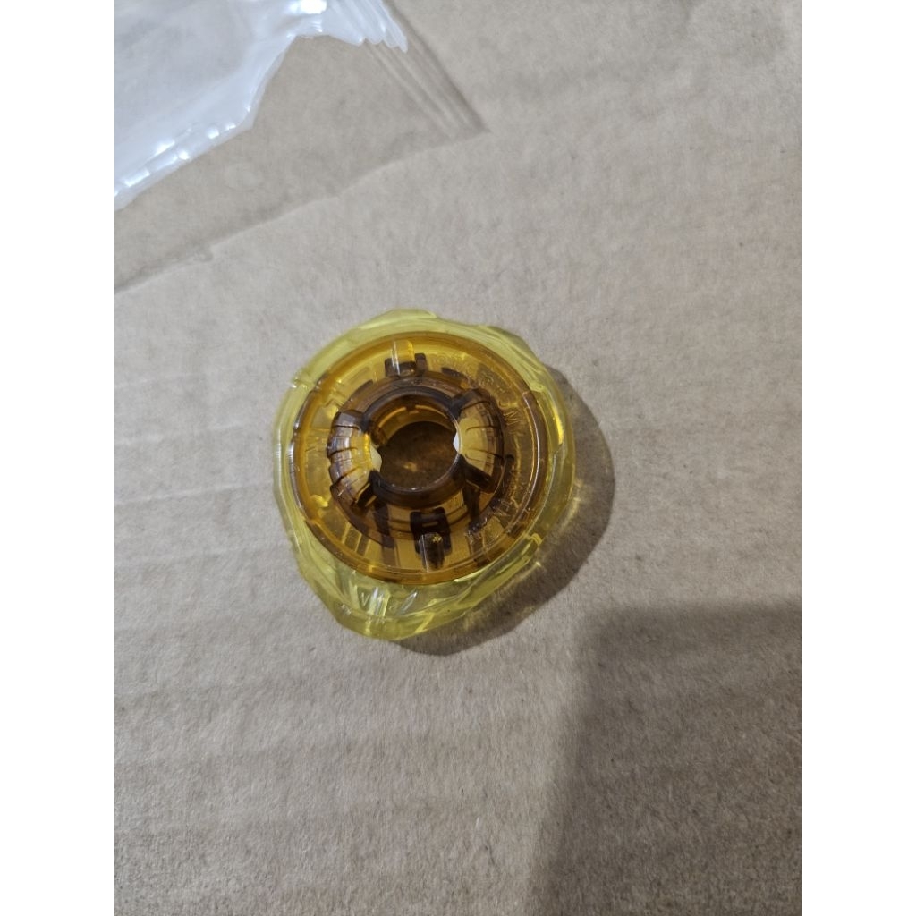 Beyblade X Ratchet 1-60 Yellow
