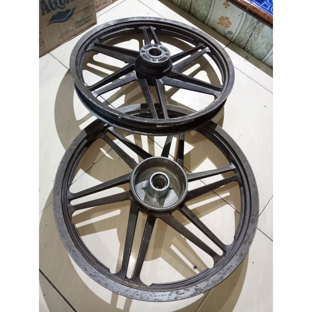 Velg Depan Belakang Kawasaki ZX 130 Zx130 ori