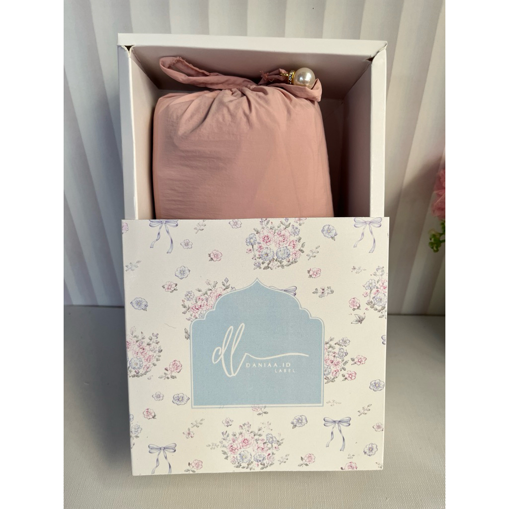Hampers Mukena, Hampers Mukena Polos, Hampers Mukena Parasut, Kado Mukena,Hampers Alat Sholat
