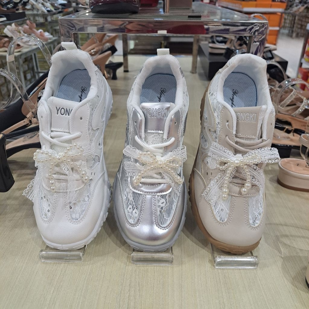 SEPATU SNEAKER WANITA YONGKI KOMALADI 100% ORIGINAL