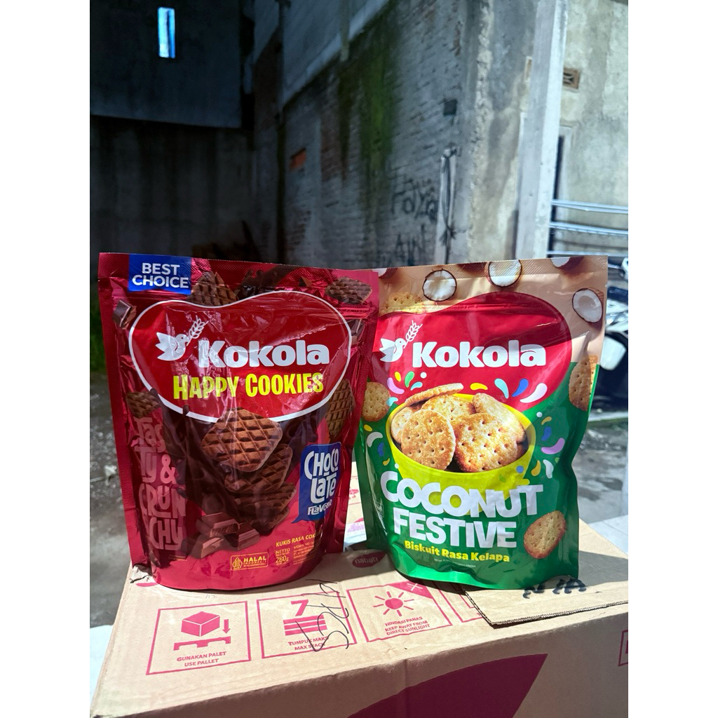KOKOLA Happy Cookies & Coconut Festive 350GR