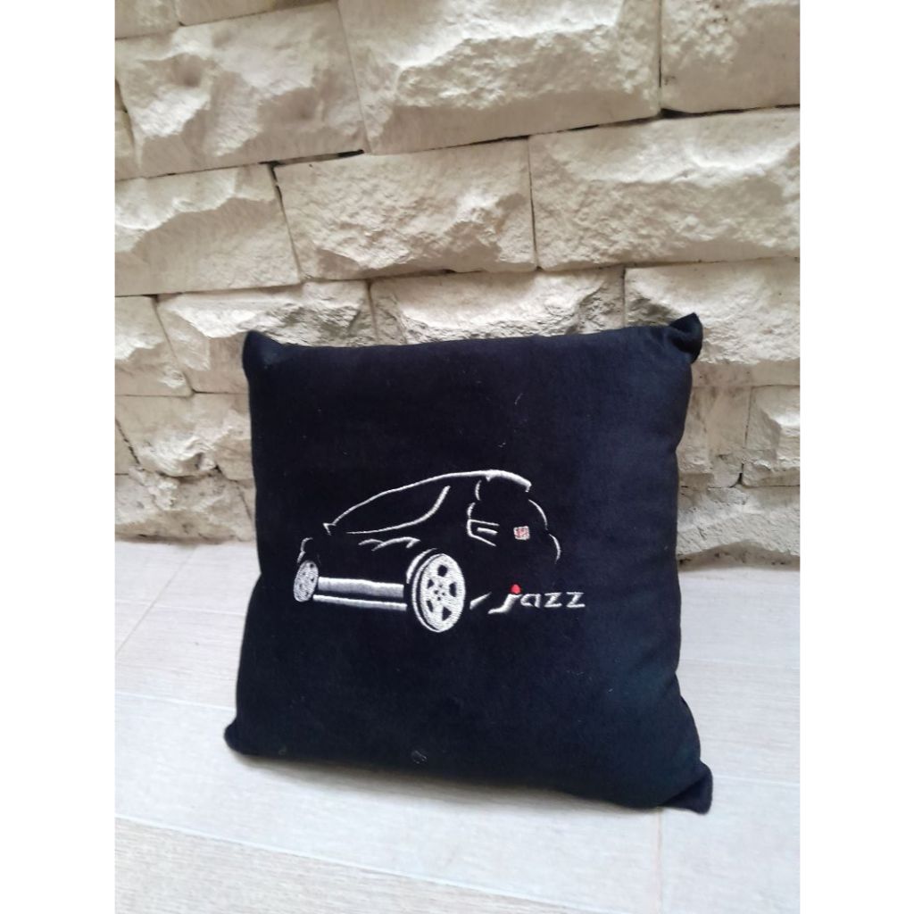 Aksesoris interior bantal mobil sandaran alas jok bahan premium Honda Jazz GD3