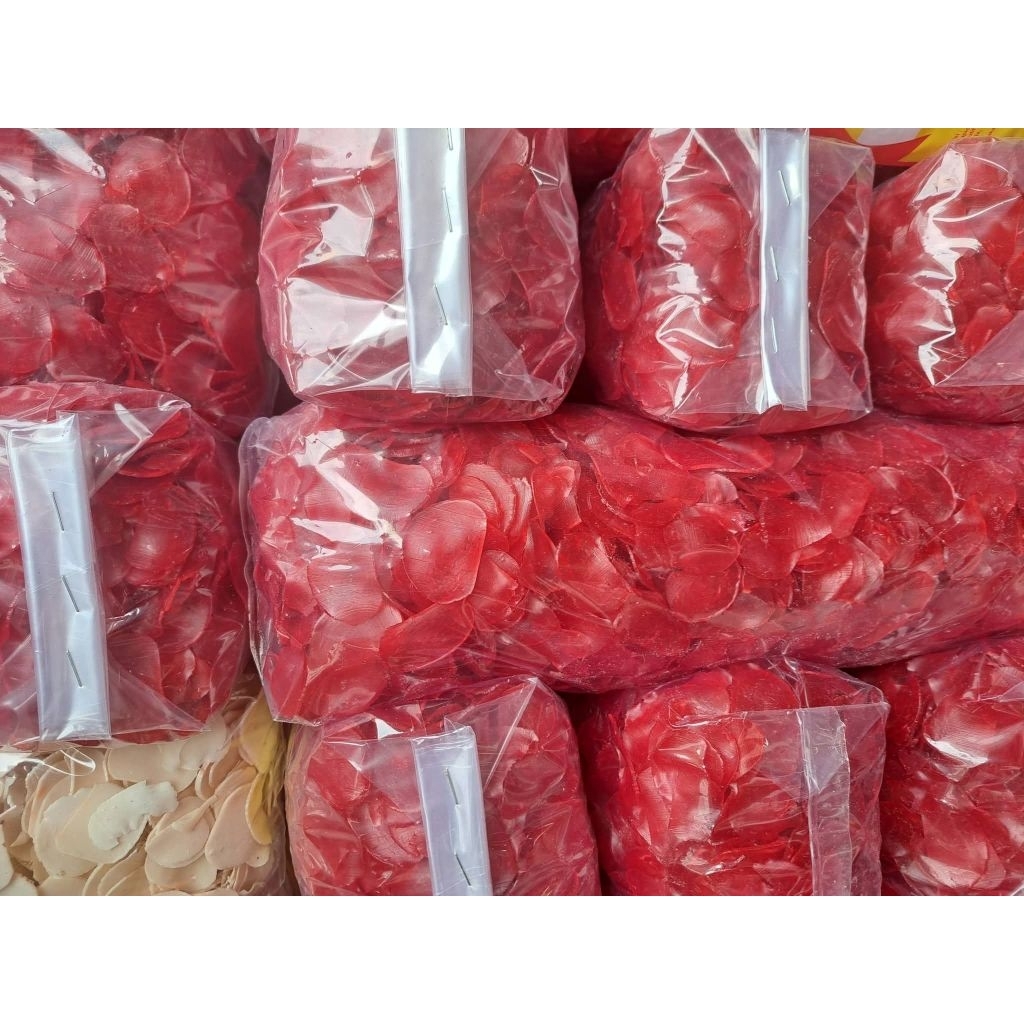Kerupuk mentah merah Padang/kerupuk enak/renyah
