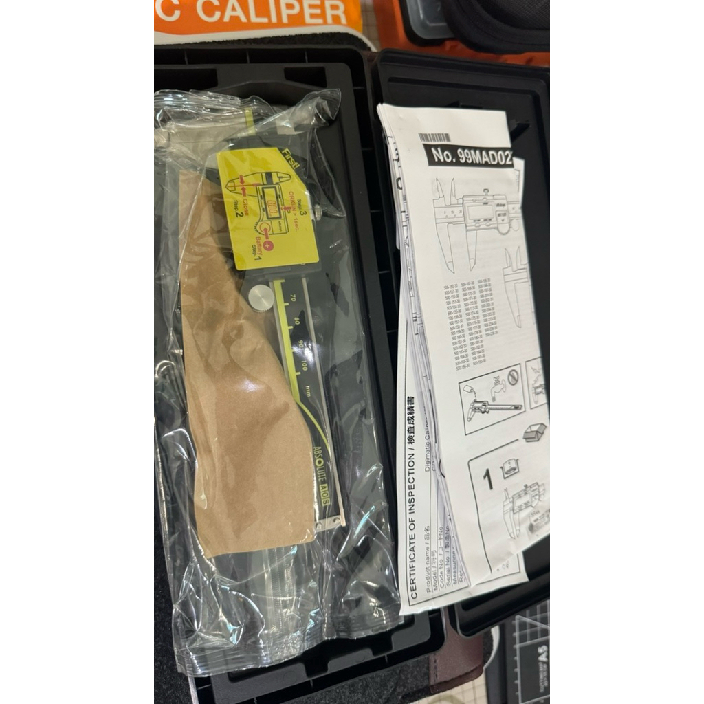 Mitutoyo Mini Digital Caliper (Original Japan) - Mini Size Mitutoyo