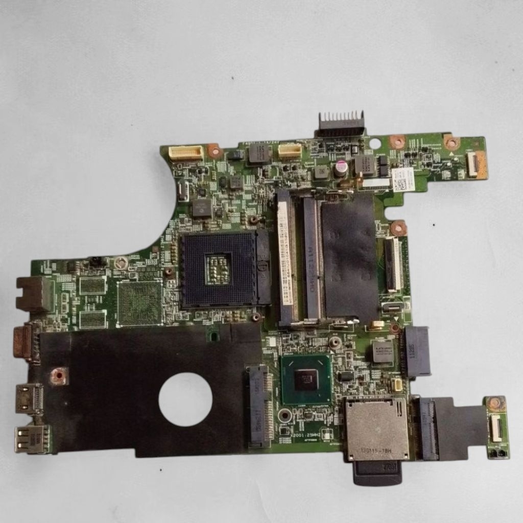 Motherboard laptop Dell Inspiron N4050 Rusak
