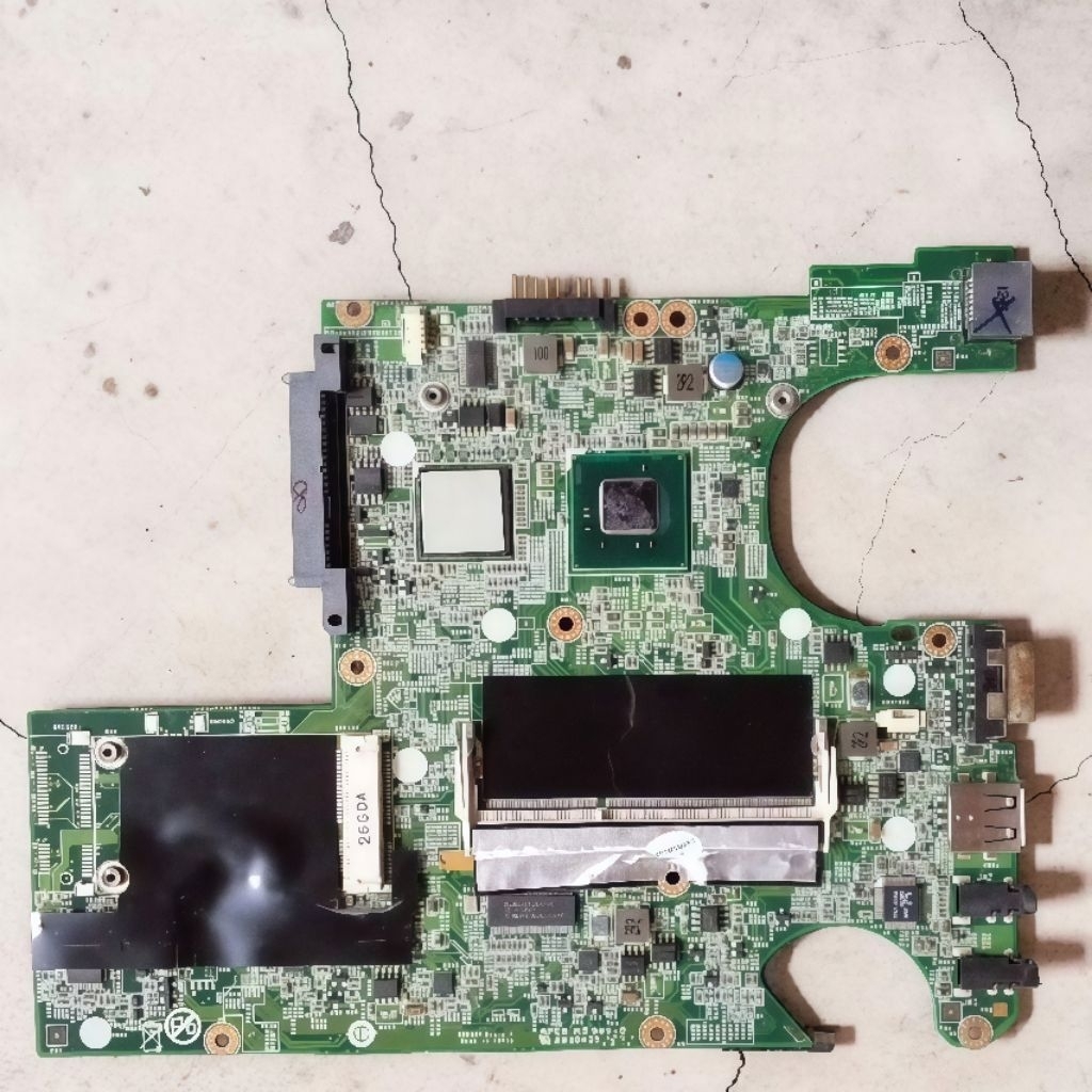 Motherboard Laptop Lenovo Ideapad S100C Rusak