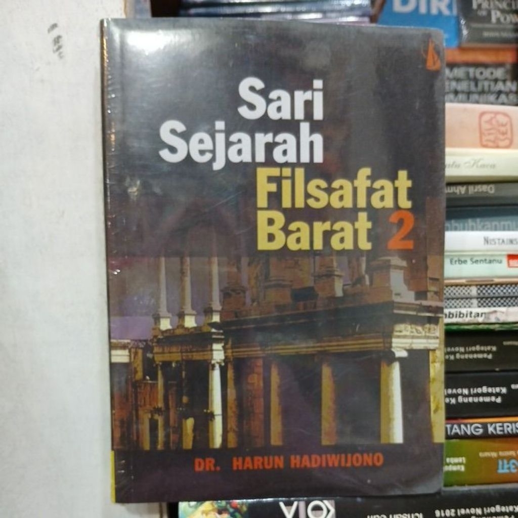 Sari Sejarah Filsafat Barat 2 Dr. Harun Hadiwijono Buku Bekas