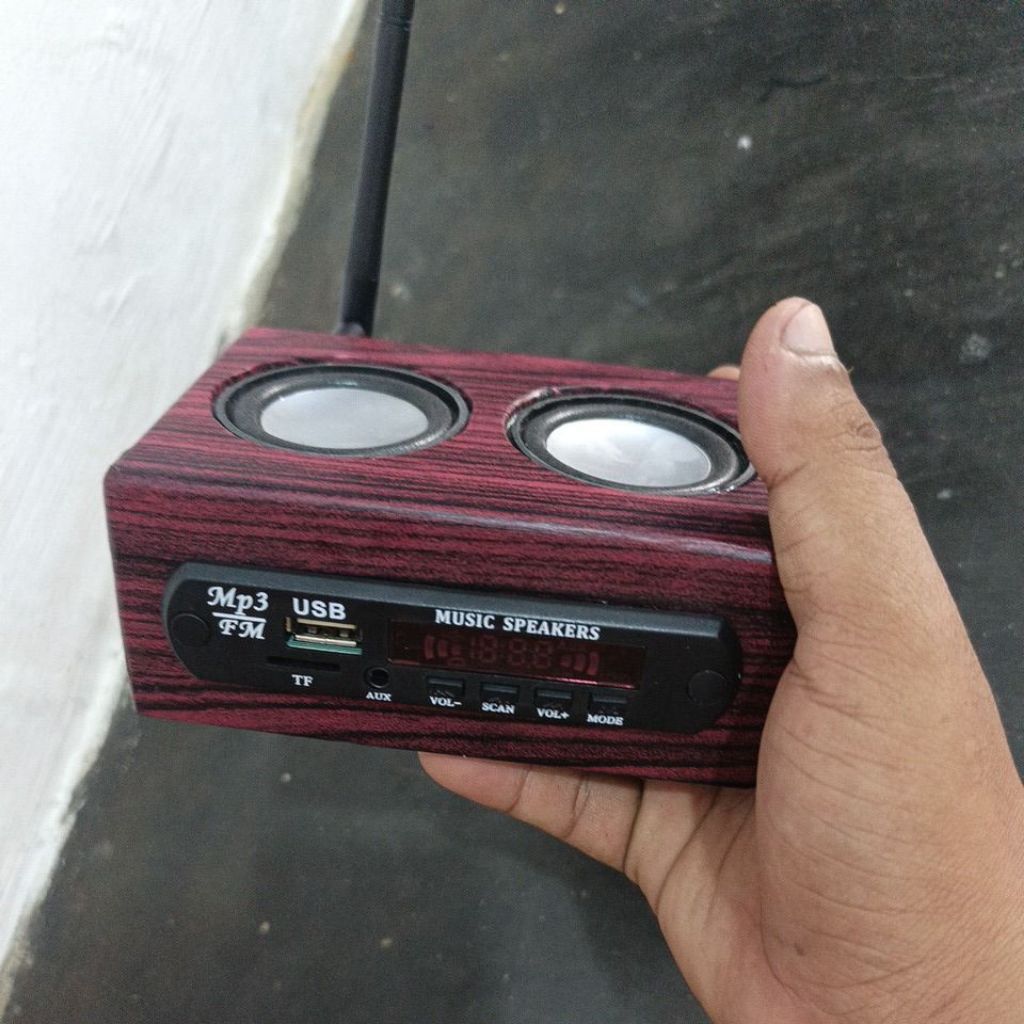 Speaker Radio, Mp3, Bluetooth rakitan