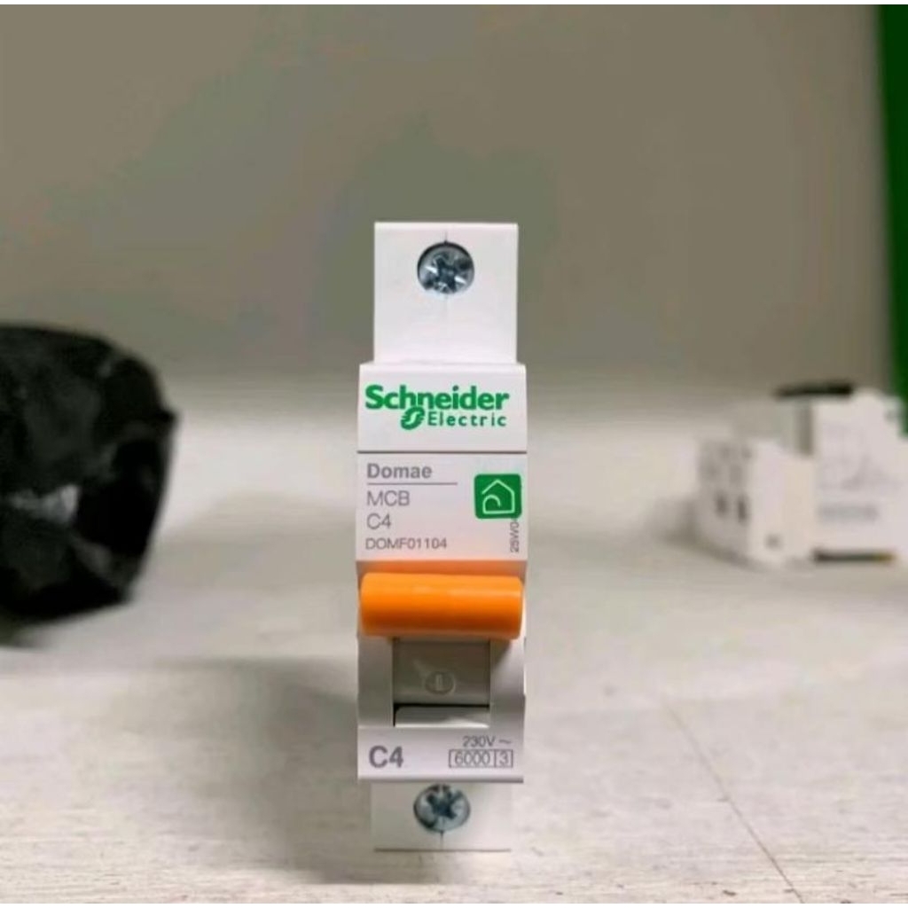 MCB DOMAE 1P 4A ORIGINAL SCHNEIDER