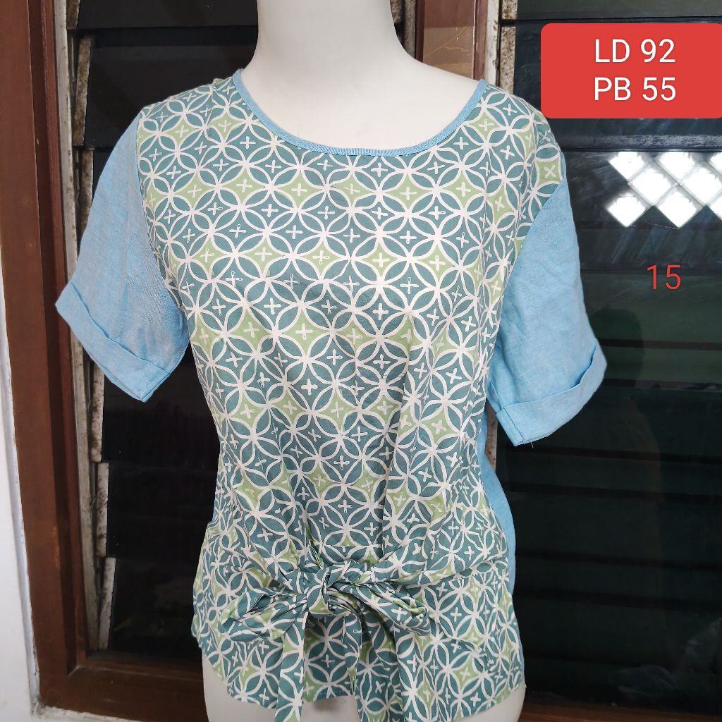 Kemeja Outer Blouse Atasan Wanita Remaja Dewasa Preloved