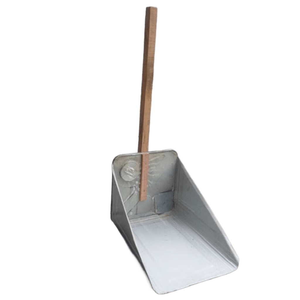 Tokoani17 Pengki Kaleng Besar Awet / Serok Sampah Seng Besar / Pengki Kaleng Blek