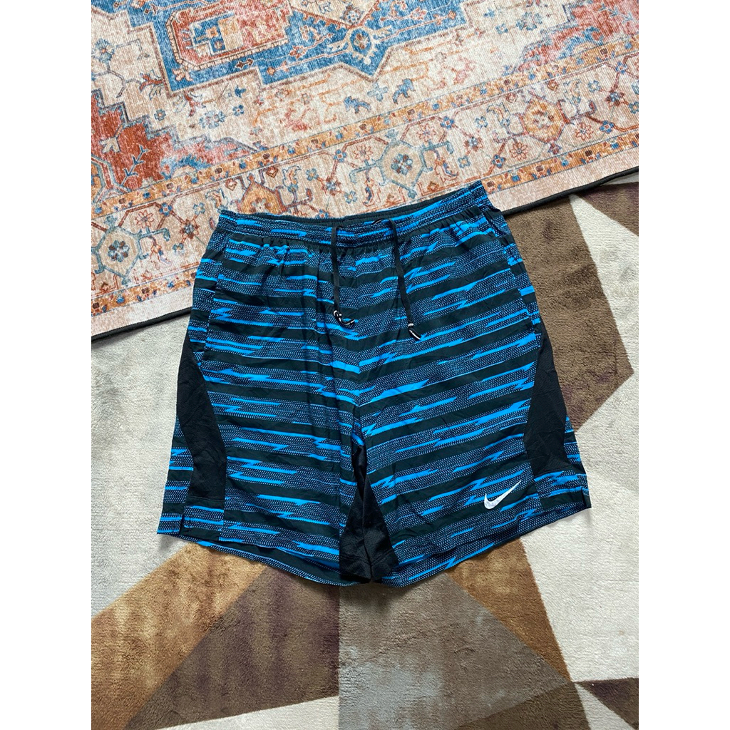 SHORTPANTS NIKE RUNNER SPORTY REFLEKTIF