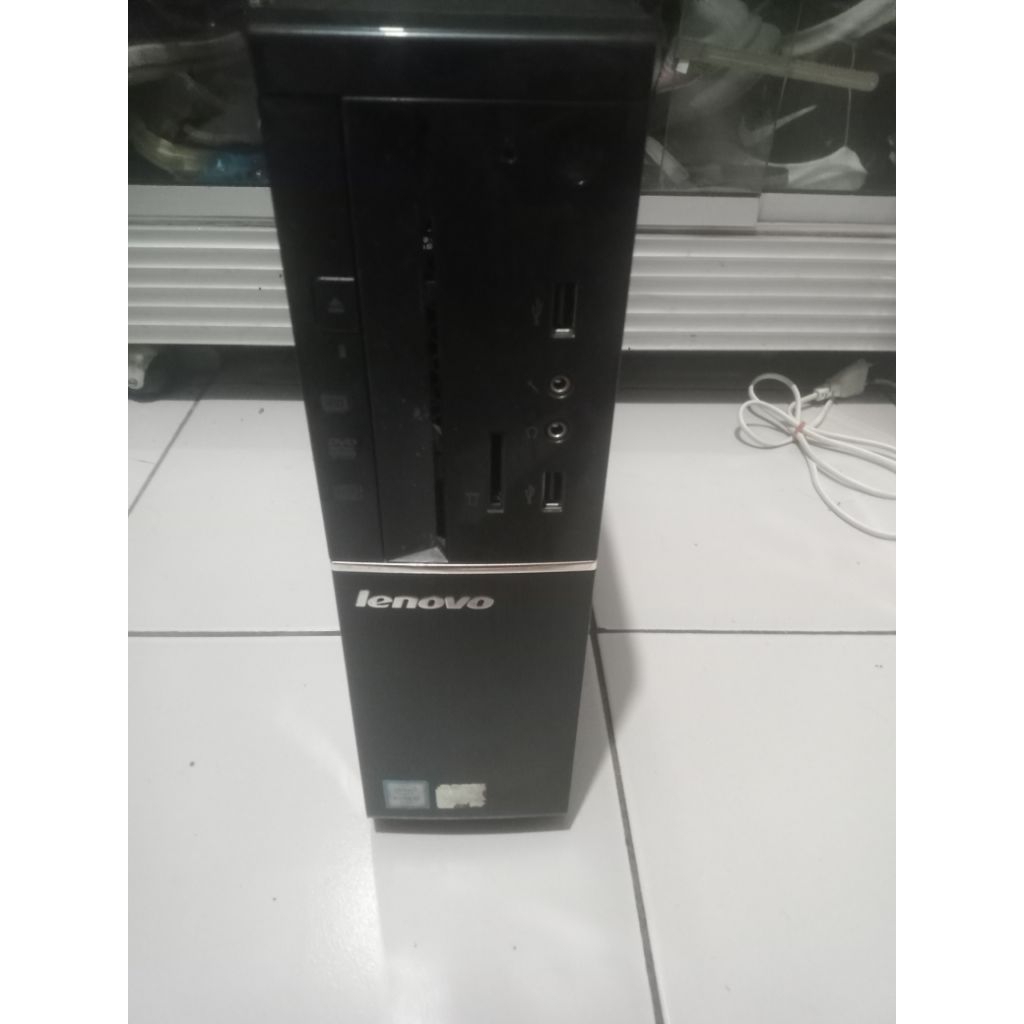 mini PC Lenovo mini pc Ideacentre 510S Core i3 3.7ghz, 4GB Ram, 1TB HDD, windows 10