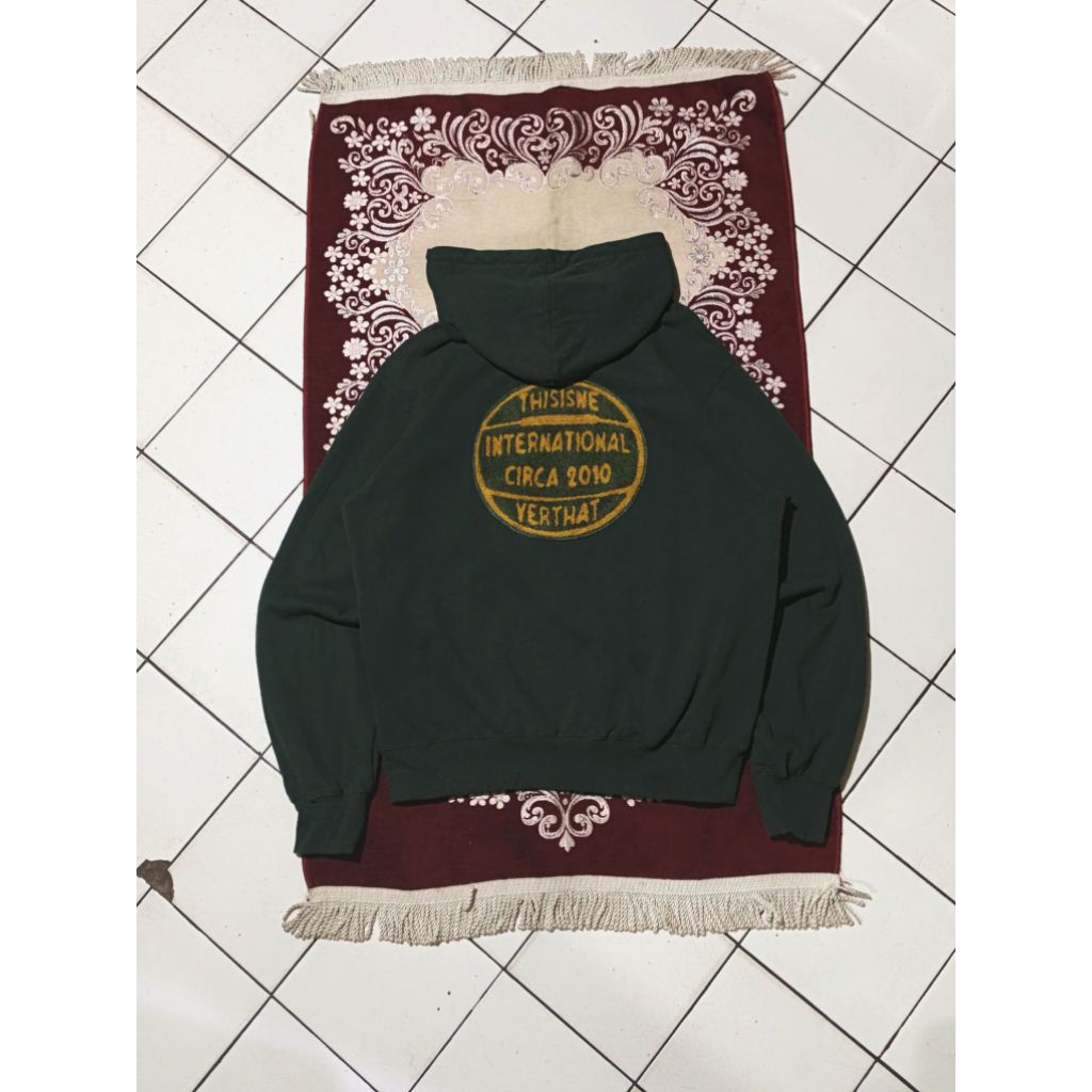 hoodie TNT