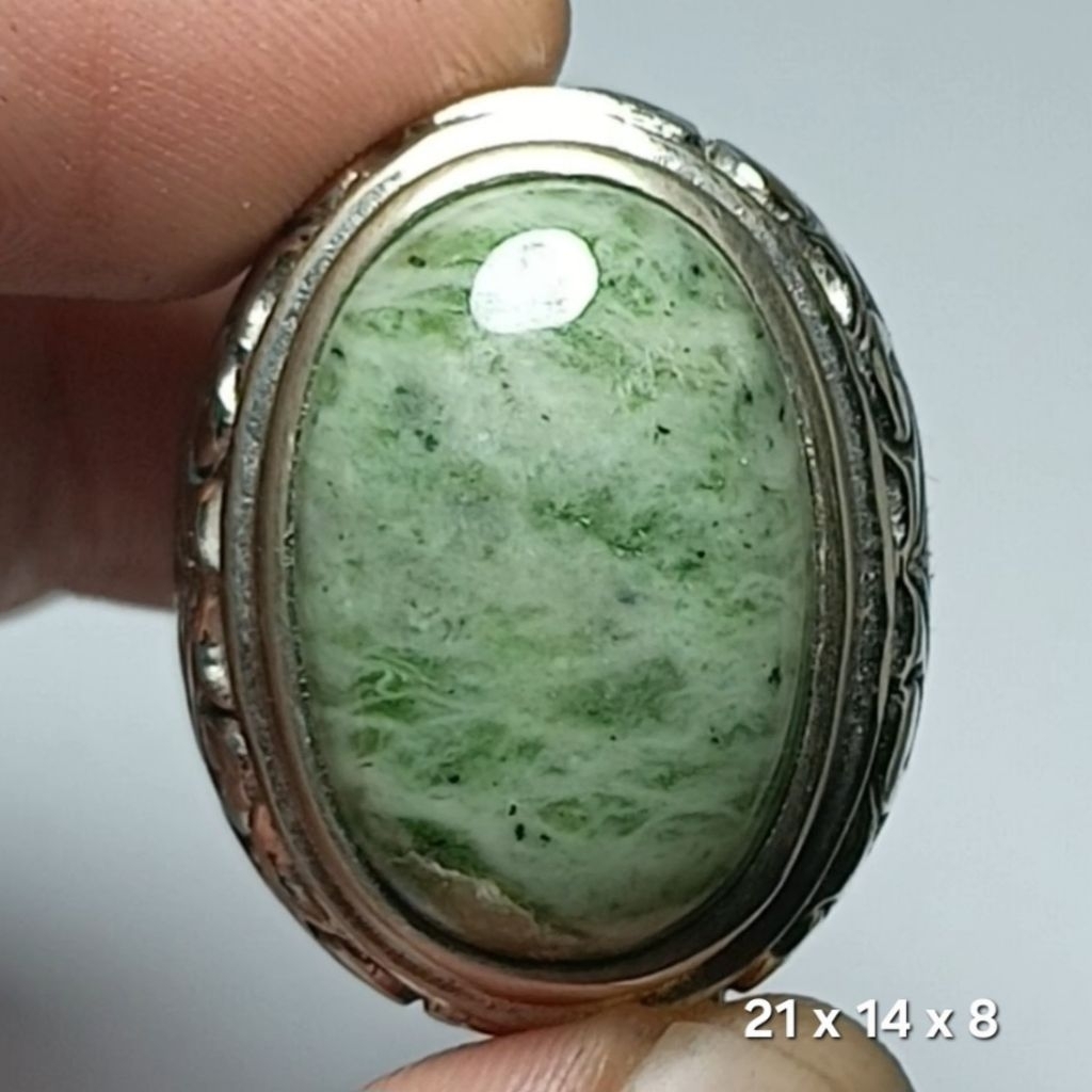 NATURAL JADE GIOK BURMA TYPE GRADE A++