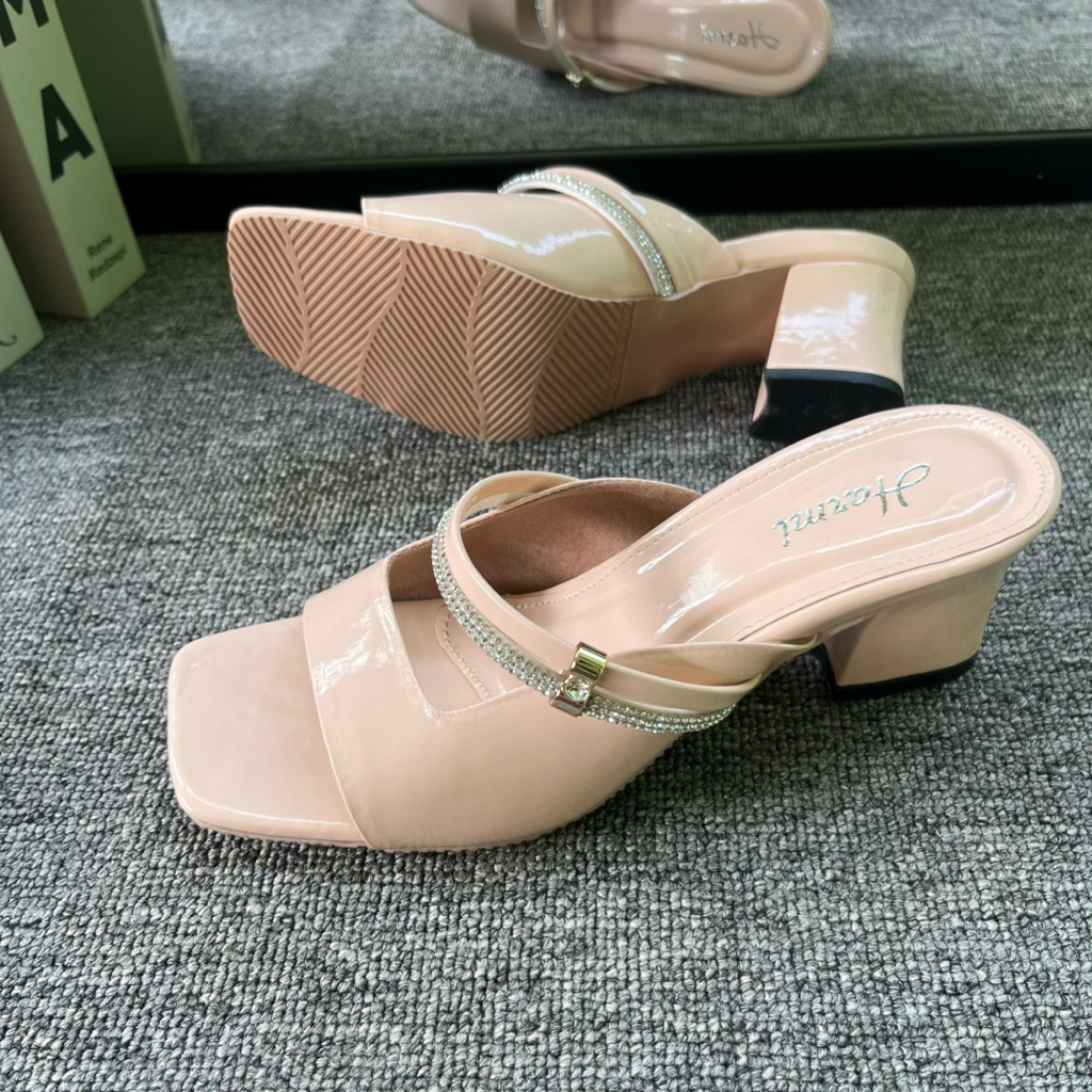 Sendal Undangan Wanita Hak tinggi 5Cm Non Selip Sol Kuning SNDLW 02 IY