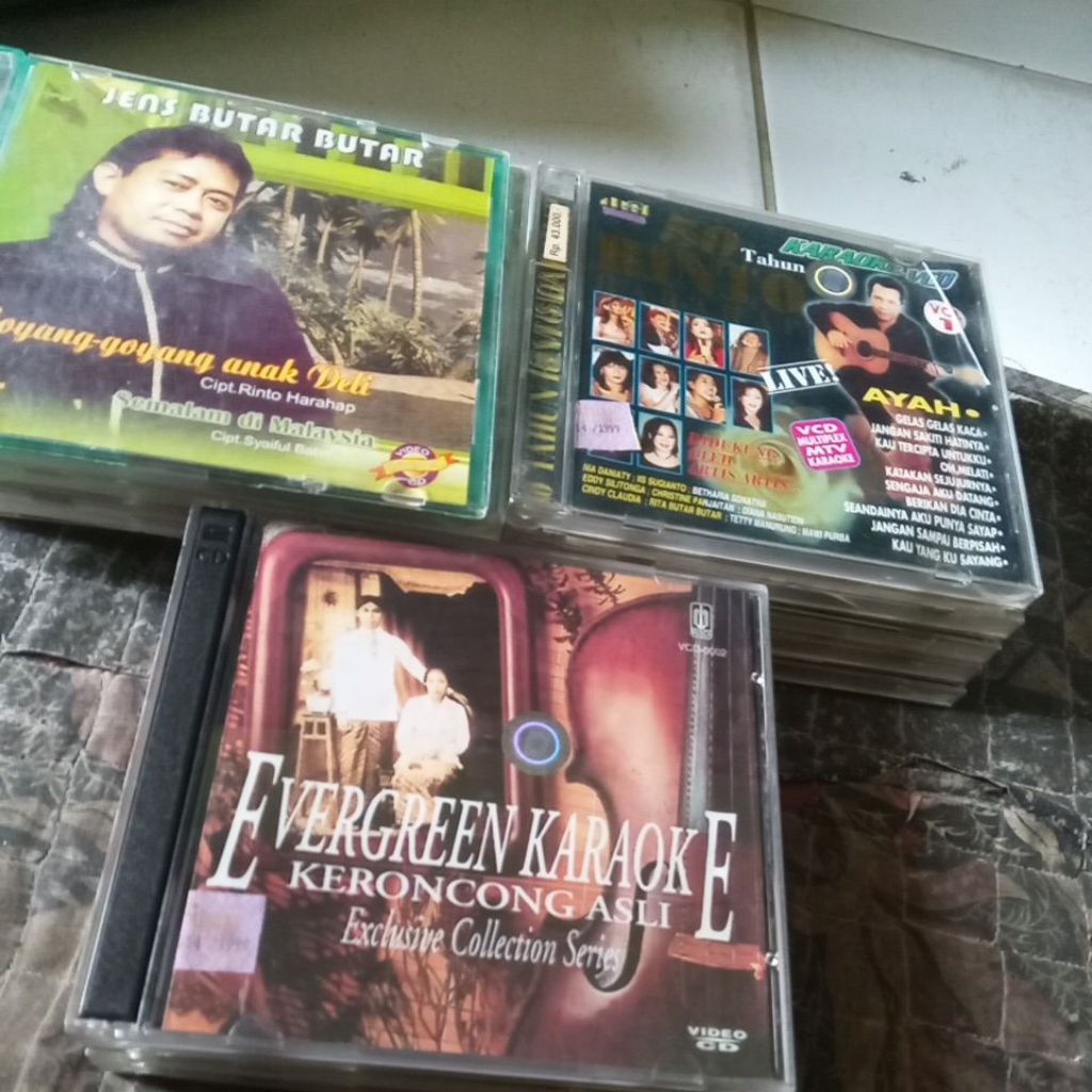 ANEKA   VCD   CD    Collection ORI DAN  BOOTLEG