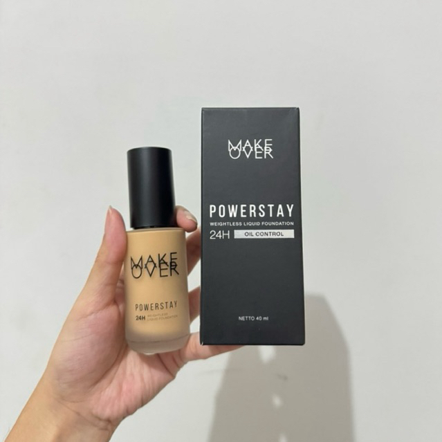 PRELOVED MAKEOVER LIQUID FOUNDATION (NATURAL BEIGE)