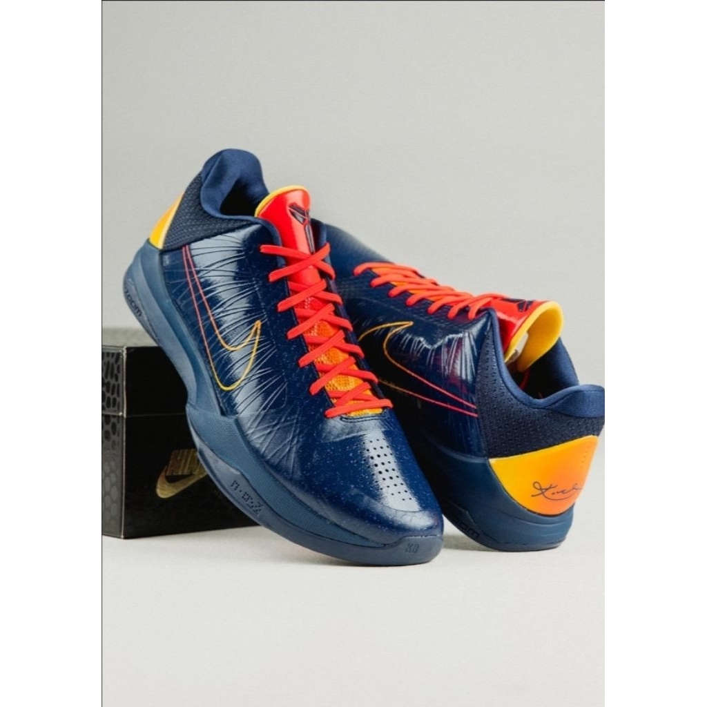 Nike Kobe 5 protro Caitlin Clark BNIB size 44.5 100% ori