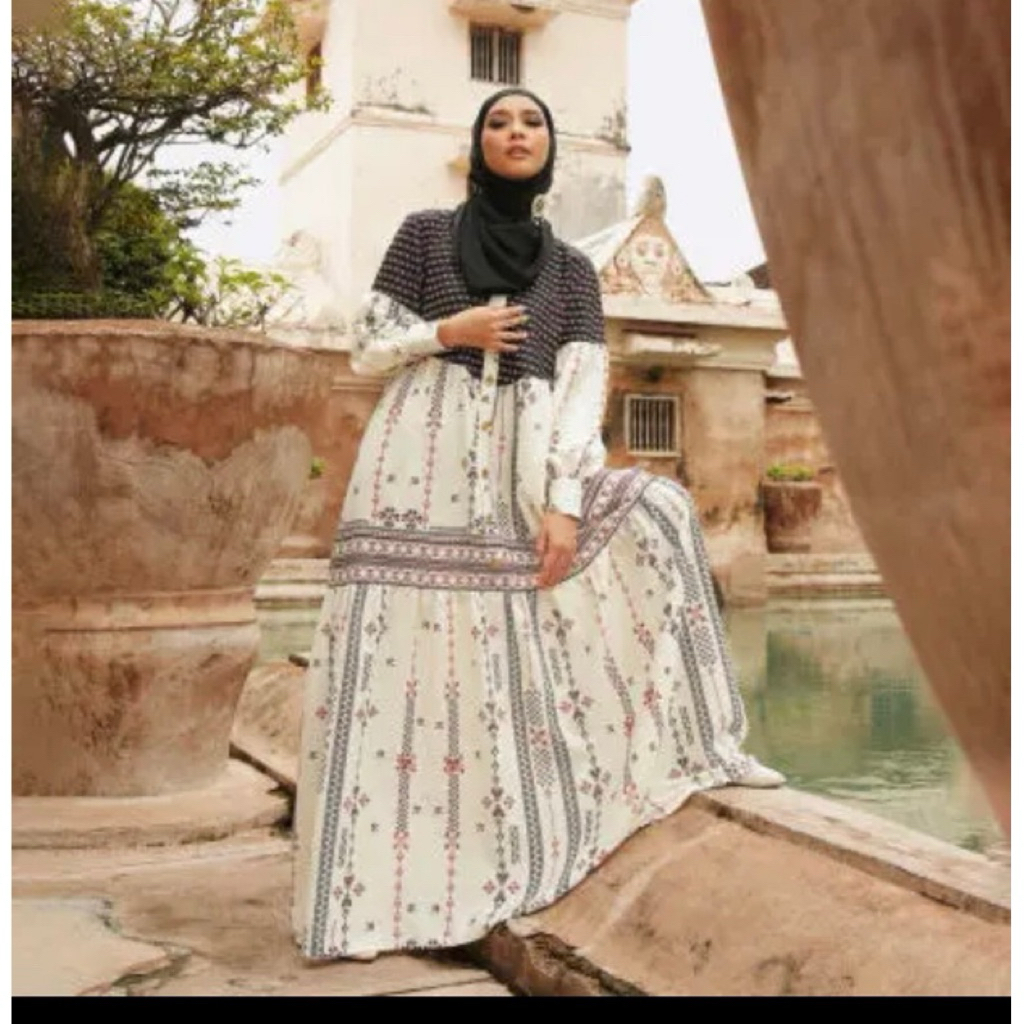 dress zaskia sungkar preloved