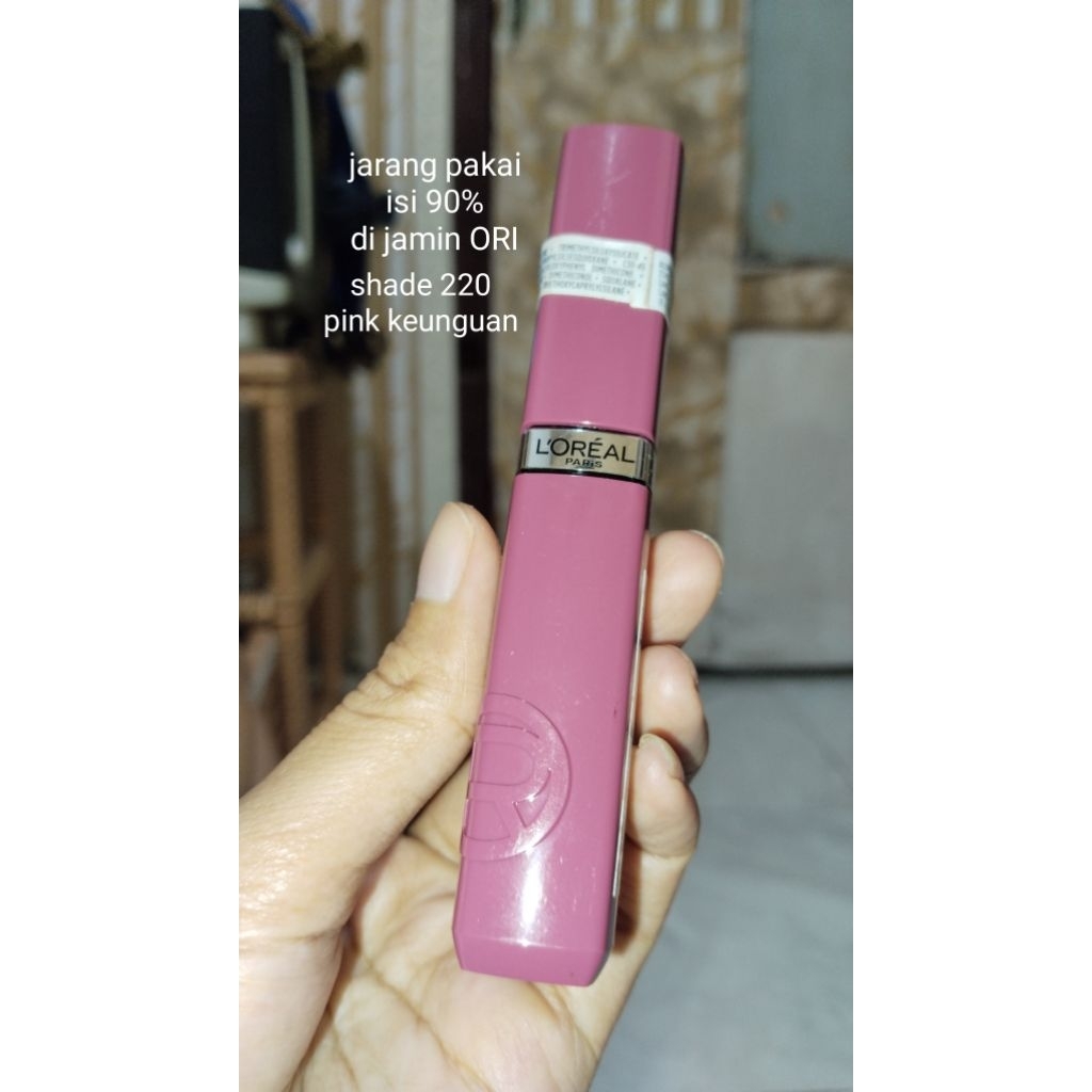 Loreal Paris Lip Cream Glossy Pigmented Nyaman Lipstik Transferproof