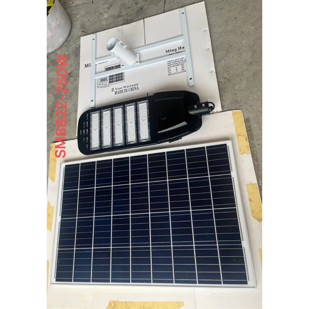 lampu PJU tenaga surya 250watt