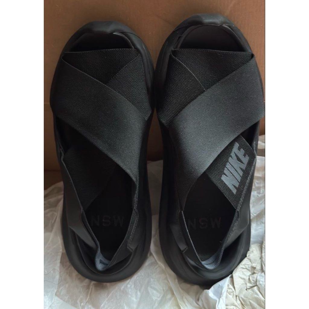Preloved Sepatu Sendal Nike