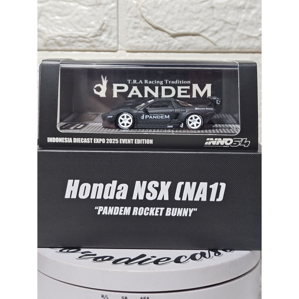 INNO 64 NSX PANDEM ROCKET BUNNY IDE 2025