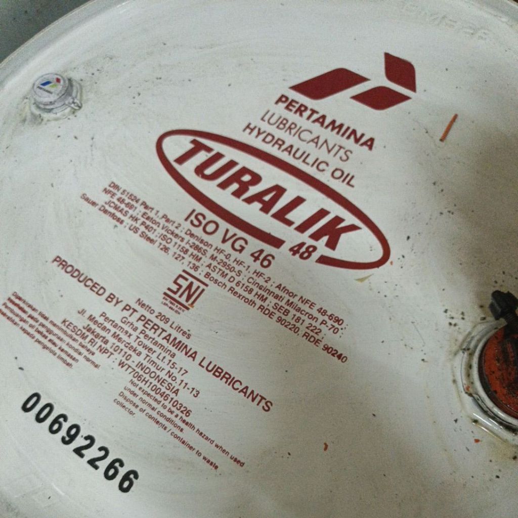 Turalik 48 iso vg 46 eceran 1L / oli hidrolis ecer / oli hidrolik pertamina
