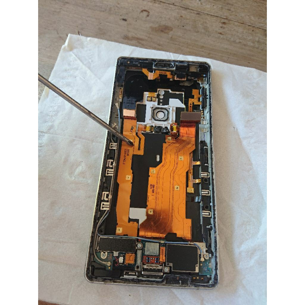 fleksibel mic bawah sony xperia xz2