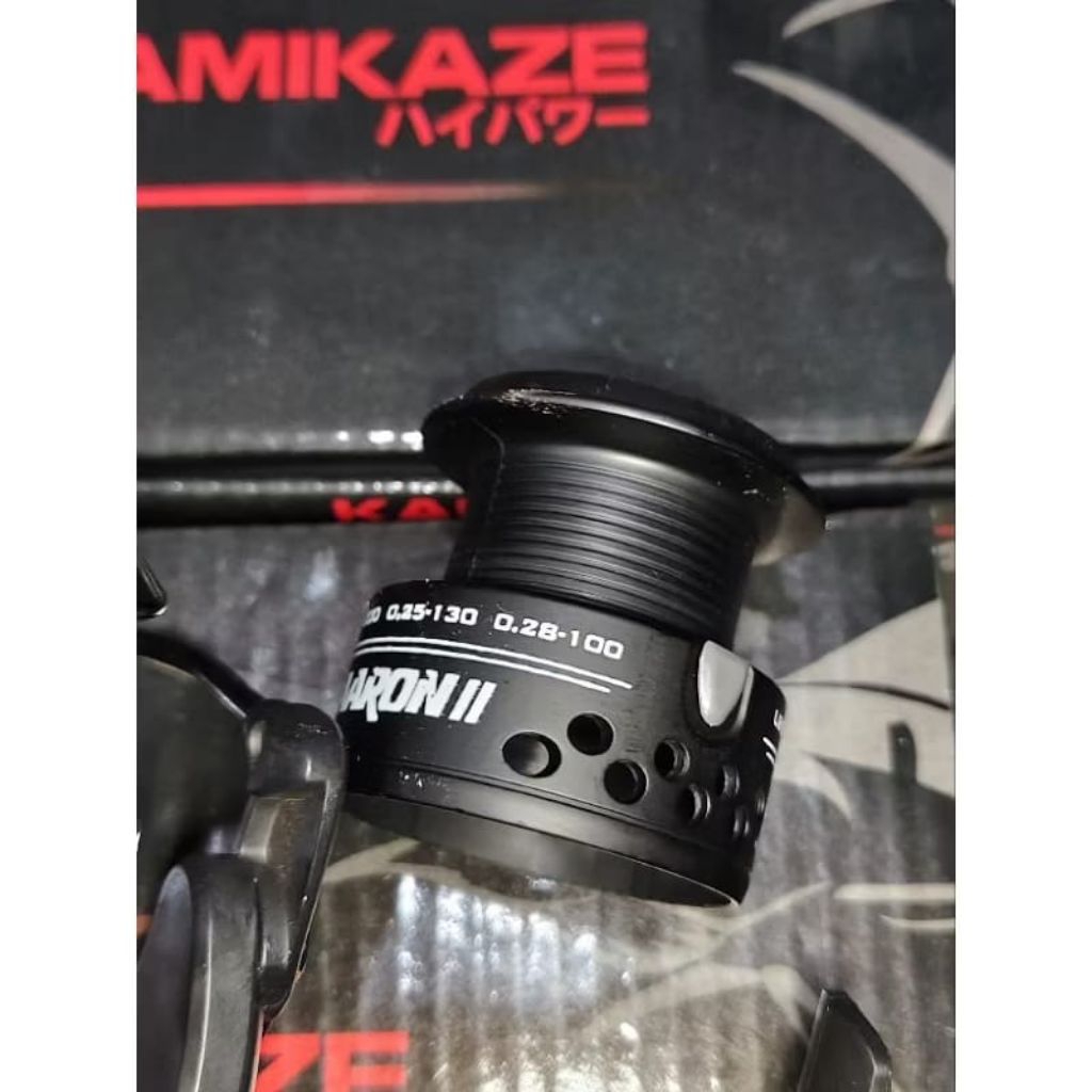 reel pancing kamikaze aaron II 1000 2000 3000 power handel doubel spool black colour