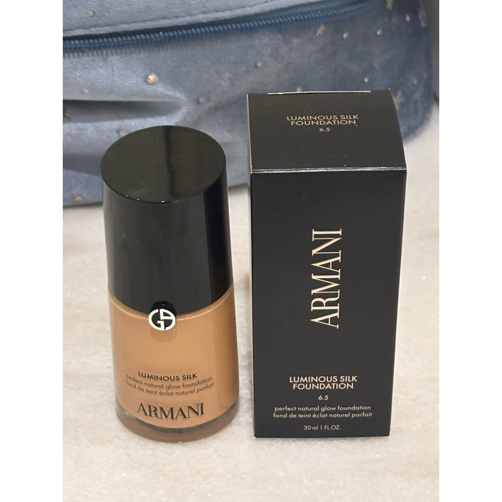 Giorgio Armani Luminous Silk Foundation in shade 6.5