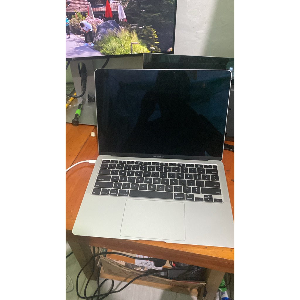 MacBook Air 2020 anggap jual sparepart